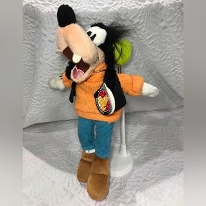 Disneyland Resort Goofy 10"  Plush Stuffed Animal With Tag Mickey’s Friend